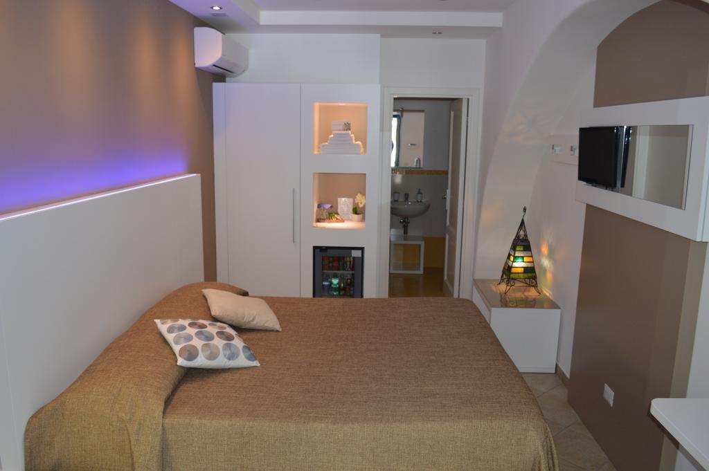 'A Alera Room & Breakfast Malfa  Ngoại thất bức ảnh